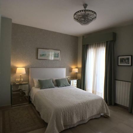 Guest House Europa 12 Séville Extérieur photo